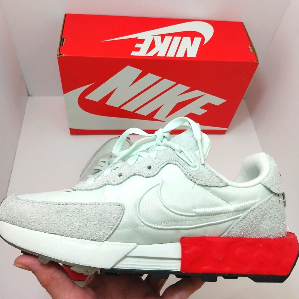 Nike Fontanka Waffle Sneakers, Size 6.5|‎ EUR 37.5